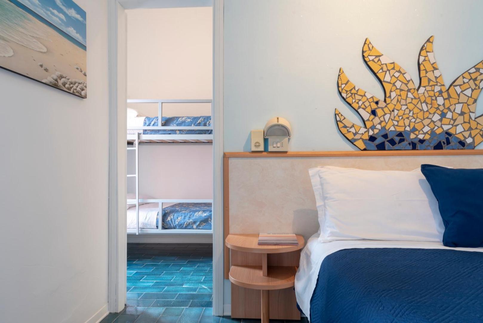 Hotel Giorgetti Orange Белларія-Іджеа-Марина Екстер'єр фото